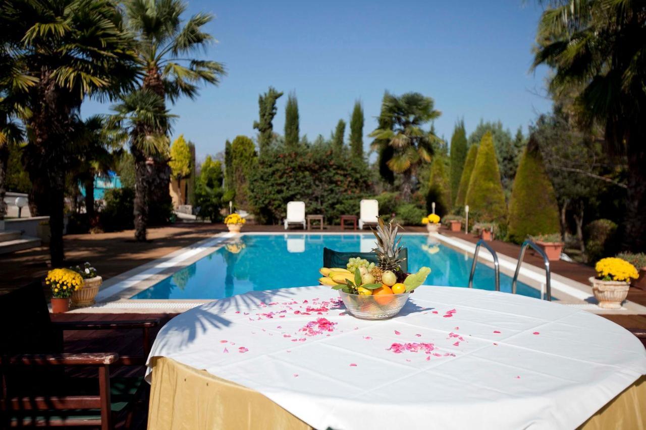 Peraía Villa Elena מראה חיצוני תמונה