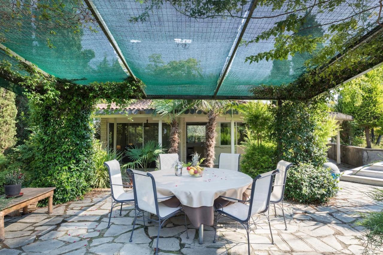 Peraía Villa Elena מראה חיצוני תמונה